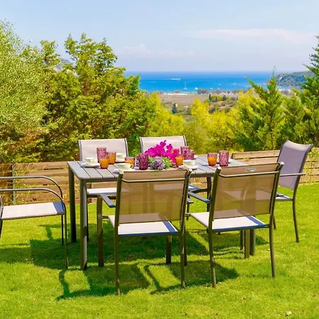 Keri Dream Villa *
