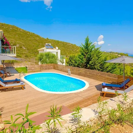 Keri Dream Villa